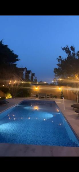 Stranraer House and pool